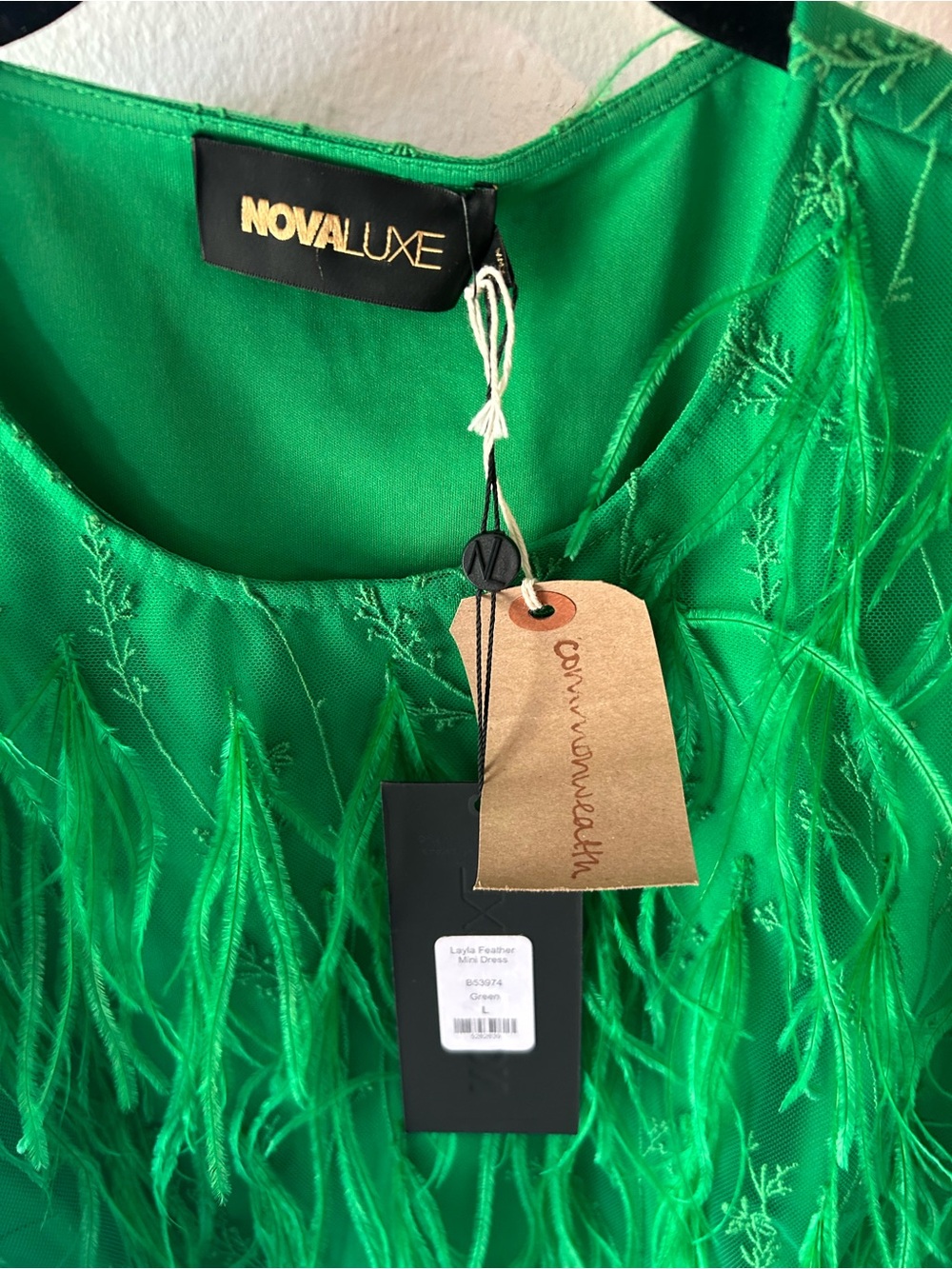Novaluxe Layla Feather Dress - Picture 3 of 4